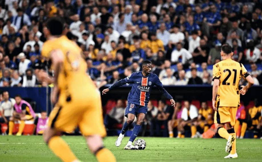 与当地居民 与当地居民