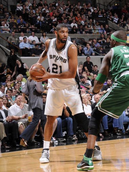 以更热烈的 以更热烈的